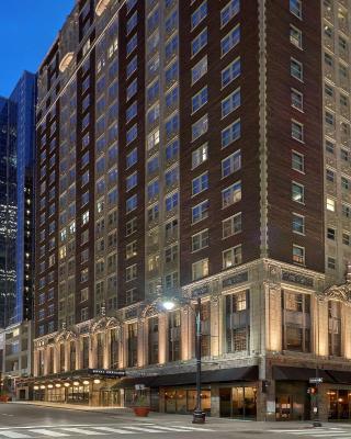 Hotel Phillips Kansas City, Curio Collection By Hilton