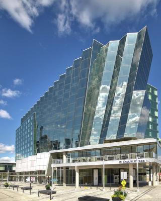 DoubleTree by Hilton Edmonton Downtown