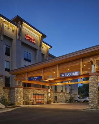 Hampton Inn & Suites Roseburg