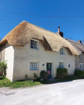 Stable Cottage - near Lulworth Cove