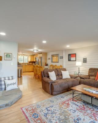 Cozy Sugar Mtn Condo with A and C - Walk to Ski and Golf!