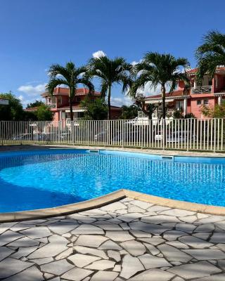 Le Flamboyant - 5p - 2ch - Piscine - Plage 300m