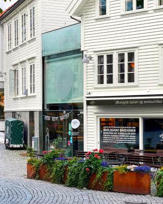 Charming Rooftop Apartment in Heart of Stavanger