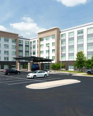Holiday Inn Express & Suites - Mall of America - MSP Airport by IHG