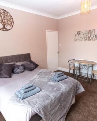 Spalding Town Centre Luxury Private Apartment