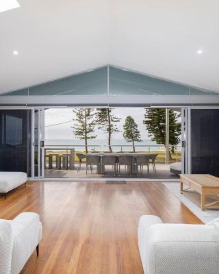 'Stockton Grande' A Sublime Beachfront Family Oasis