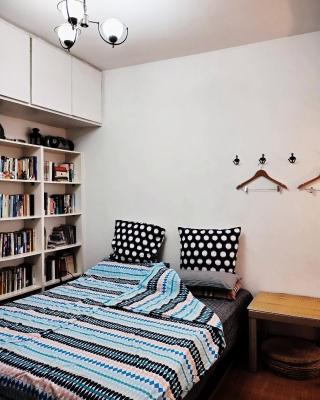 Books&Bed Close to the Lake