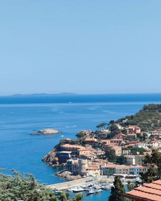 Isola del Giglio casa Nico e casa Camilla Monticello Giglio Porto