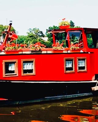 Magnifique péniche remorqueur à louer