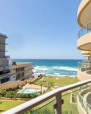 Stunning Sea Views, Family Apartment on the Beach Bermuda Apartments