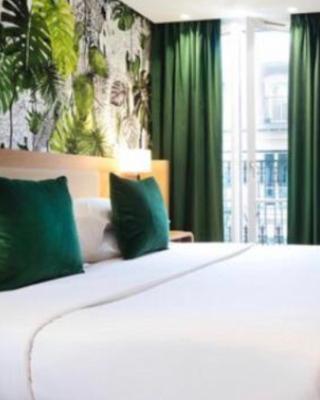 Lumiere Luxe Suites