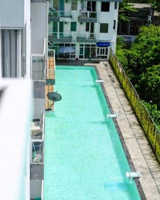 Bernaung V Apartment