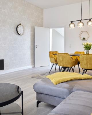 Schlossberg Residences - XXL-Design-Apartment mit Schlossblick für bis zu 10 Personen