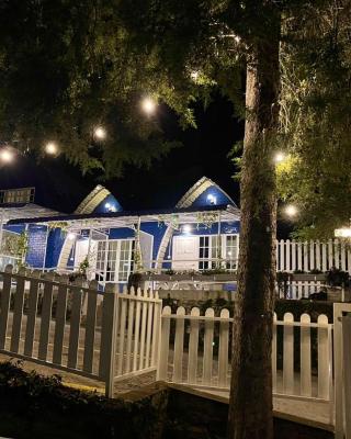 Blue Cabins By Pfordten Cottage