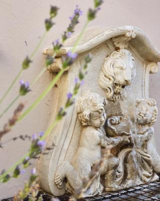 La Provence Accommodation