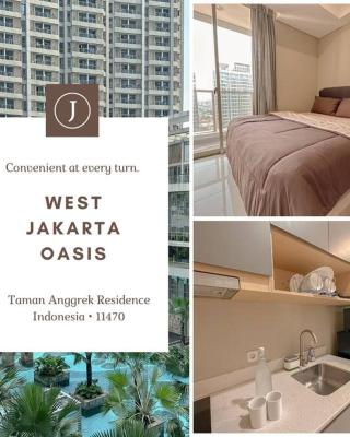 Studio, West Jakarta Oasis, Netflix, Pool, Mall