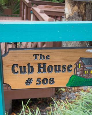 23 The Cub House Cabin