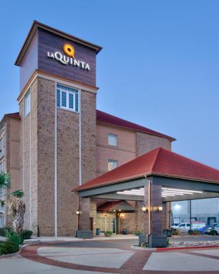 La Quinta Inn & Suites by Wyndham South Dallas - Hutchins