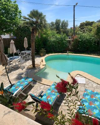 Chambre coquette dans villa proche de la plage