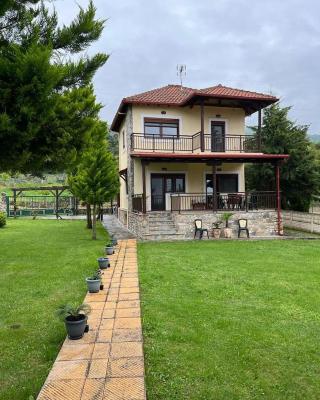 ZEUS Viewpoint Villa: Three floors of beauty
