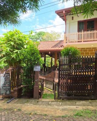 Loveena by H.S. Restaurant & Guest