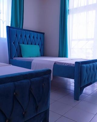 Bliss holiday home with swimming pool
