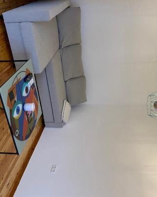 Modern, centrally located apartment