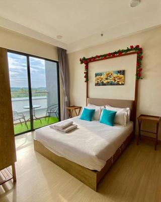 Cemara Rose Suite, Timur Bay Residence