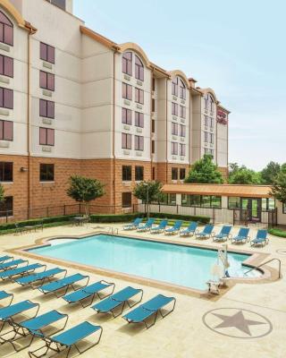 Hampton Inn & Suites Dallas-Mesquite