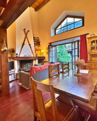 D2, Bordes d'Arinsal, Duplex Rustico con chimenea, Arinsal , zona Vallnord