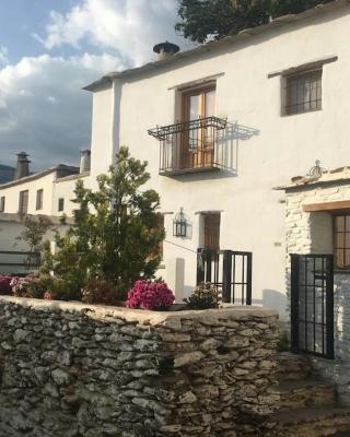 Casa Las Alacenas, Bubión (La Alpujarra, Granada)