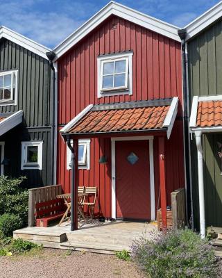 Cosy house near the beach in Torekov