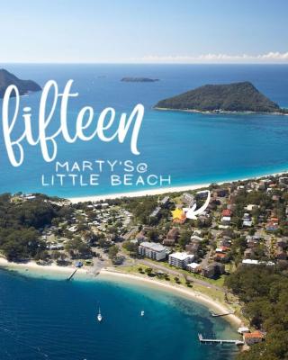 Holiday Paradise - FIFTEEN Marty's @ Little Beach