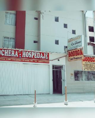 Hospedaje Residencial Los Fresnos - Miraflores Piura