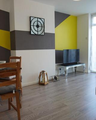 Our 2 bedroom house or borders of Bromley and Lewisham is available now!