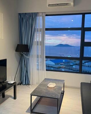 LW Suite at JQ Seaview 2BR High Floor & Wi-Fi