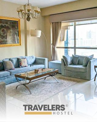 Travelers - Dubai Marina Hostel