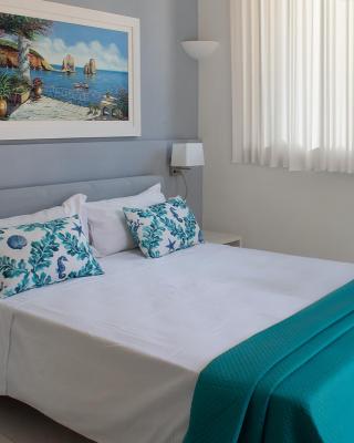 Villa Emanuel White