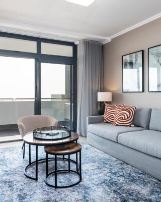 Stunning 305 Marina Bay Apartment