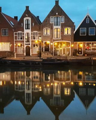 The Dutch Buoy