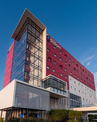 Ramada Encore by Wyndham Queretaro