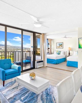 Tropical Bliss, Mountain View Condo Near Waikiki Beach with Free Parking