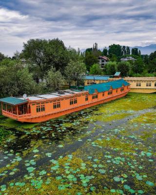 Kings Houseboats