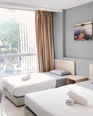 Pillows Plus Damansara Inn