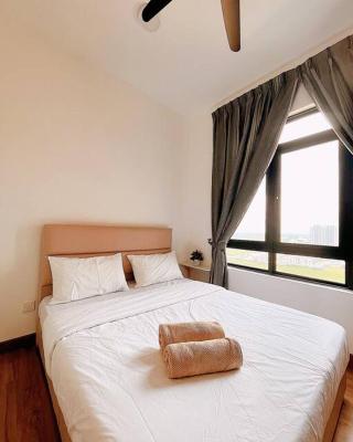 Studio@Saujana Putra /Shah Alam/Banting