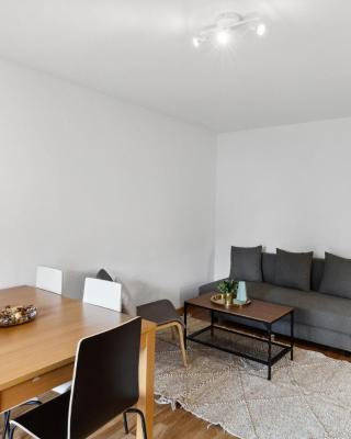 Zurich Urban Charm: Your comfy stay close to the City