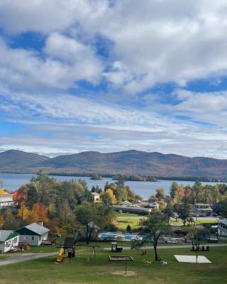 Hill View Motel and Cottages