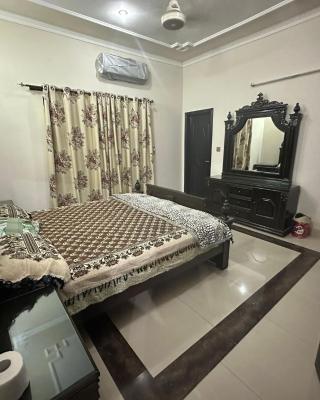 Bahria Town - 10 Marla 2 Bed rooms Portion for families only