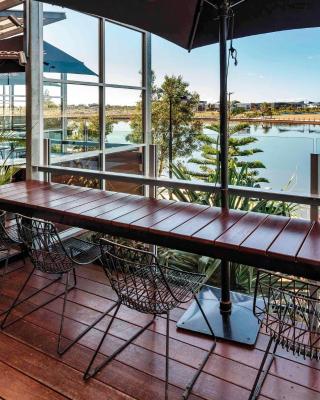 Mercure Sunshine Coast Kawana Waters