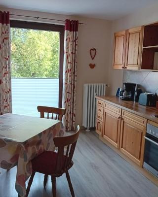 RJS Lambach GbR, Ferienwohnung am Dorfplatz